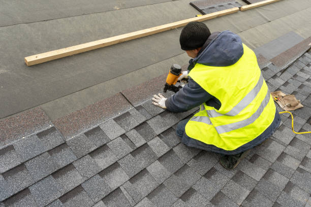 Best Commercial Roof Installation  in Spooner, WI